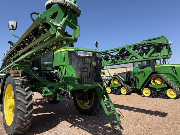Image of John Deere R4045 equipment image 3