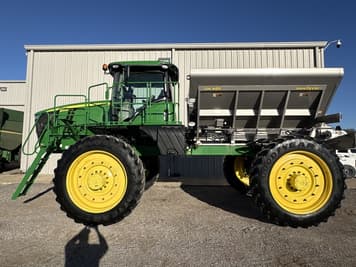 Main image John Deere R4045