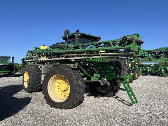 2020 John Deere R4045 Equipment Image0