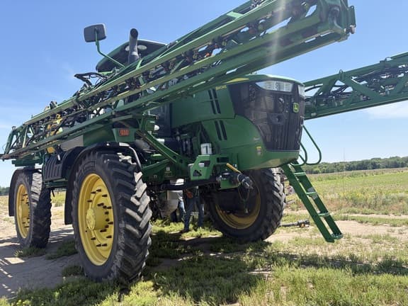Image of John Deere R4045 Primary image