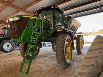 Main image John Deere R4045