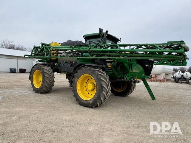 Image of John Deere R4045 equipment image 1