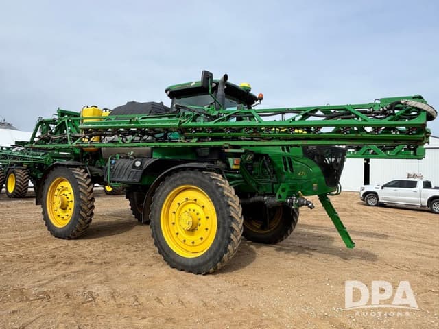 Image of John Deere R4045 equipment image 1