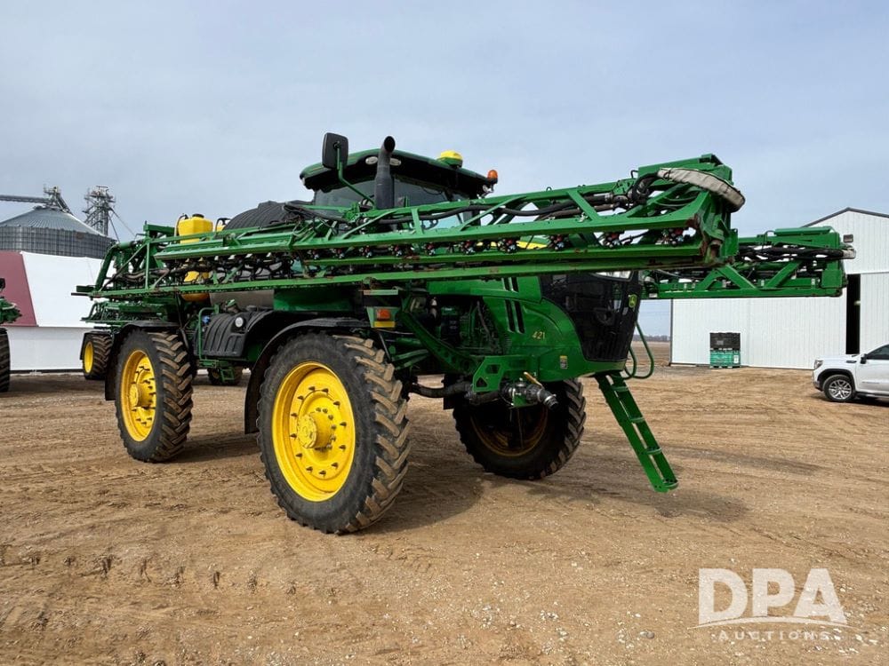 2020 John Deere R4045 Equipment Image0