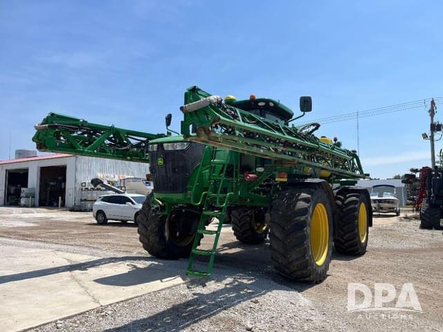 Image of John Deere R4045 equipment image 1