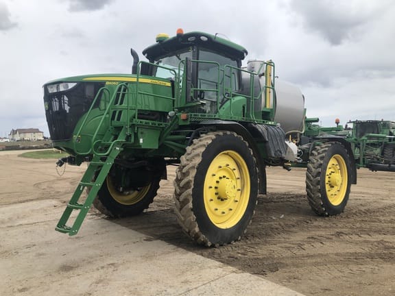 Main image John Deere R4060