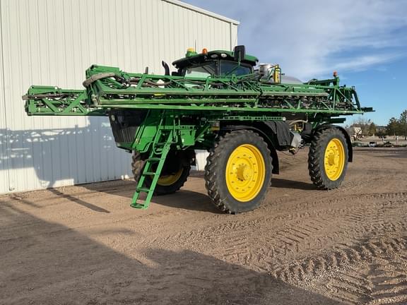 Image of John Deere R4060 equipment image 1