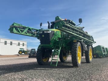 Main image John Deere R4060