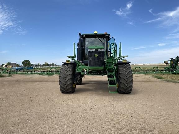 Image of John Deere R4060 equipment image 4