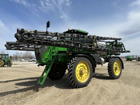 Main image John Deere R4060