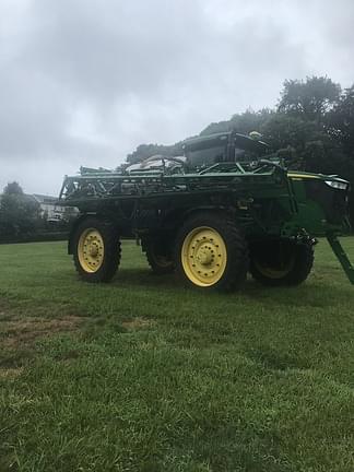 Image of John Deere R4060 equipment image 1