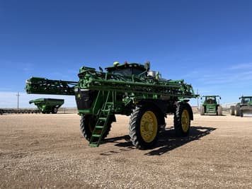 Main image John Deere R4060