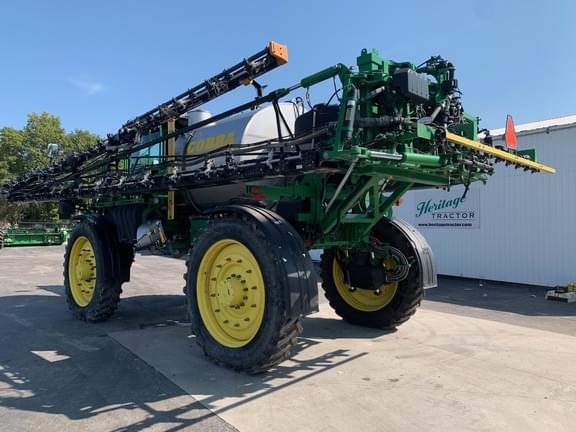 Image of John Deere R4060 equipment image 2