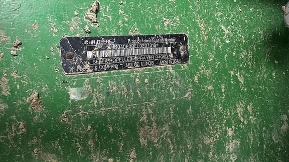 Image of John Deere R4060 equipment image 2