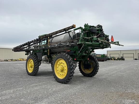 Image of John Deere R4060 equipment image 2