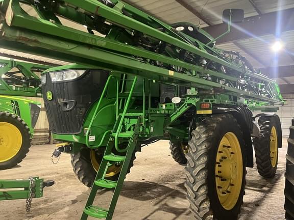 Image of John Deere R4060 Image 1