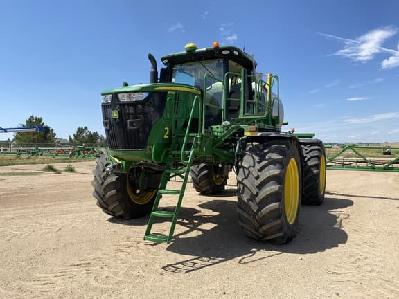 Image of John Deere R4060 equipment image 1