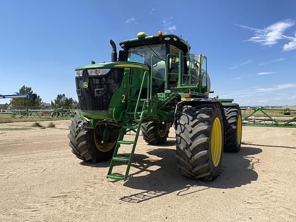 Image of John Deere R4060 equipment image 1