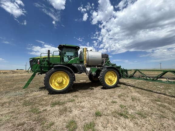 Image of John Deere R4060 equipment image 2