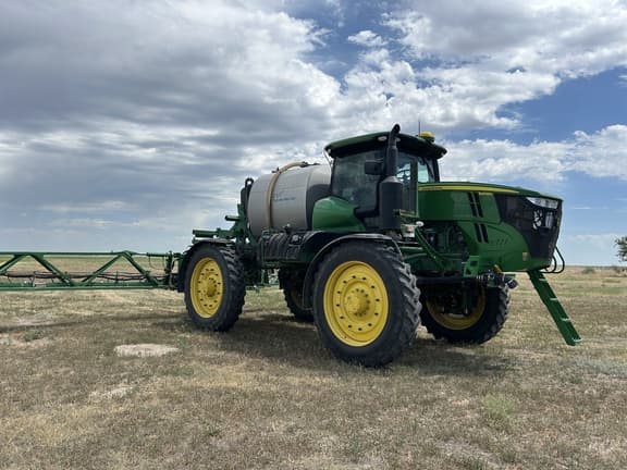 Image of John Deere R4060 equipment image 1