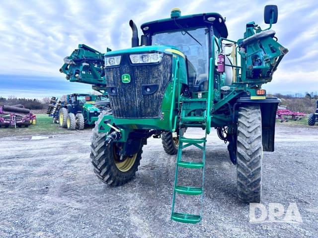 Image of John Deere R4060 equipment image 2