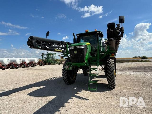 Image of John Deere R4060 equipment image 2