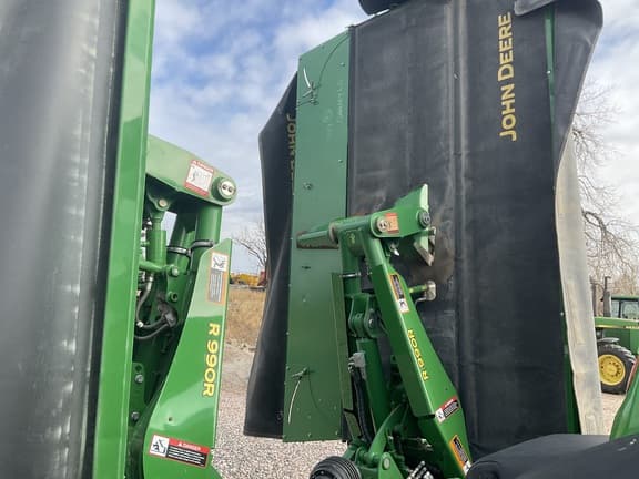 Image of John Deere R990R equipment image 4