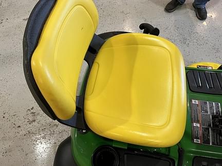 Image of John Deere S240 equipment image 2