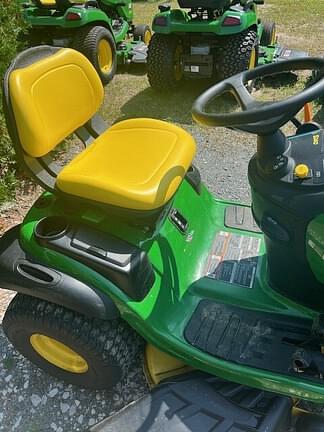 Image of John Deere S240 equipment image 1