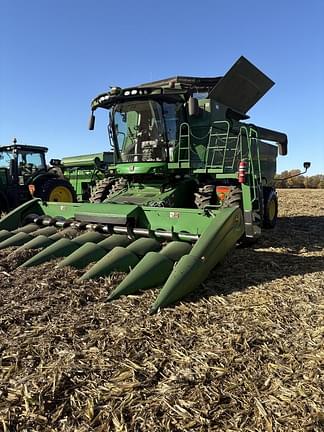 Image of John Deere S760 Primary image
