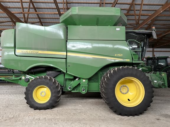 Image of John Deere S760 equipment image 2