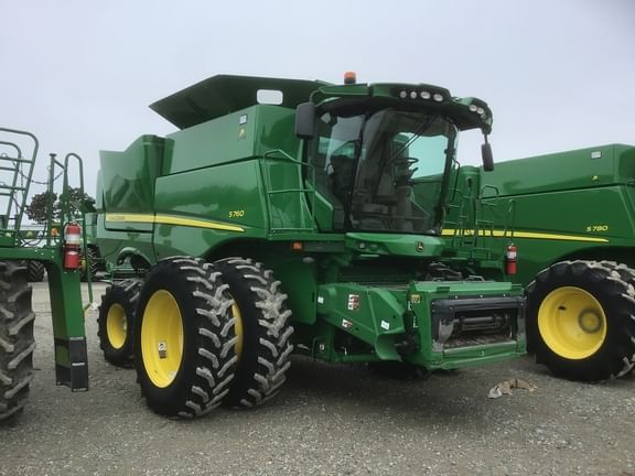 Main image John Deere S760