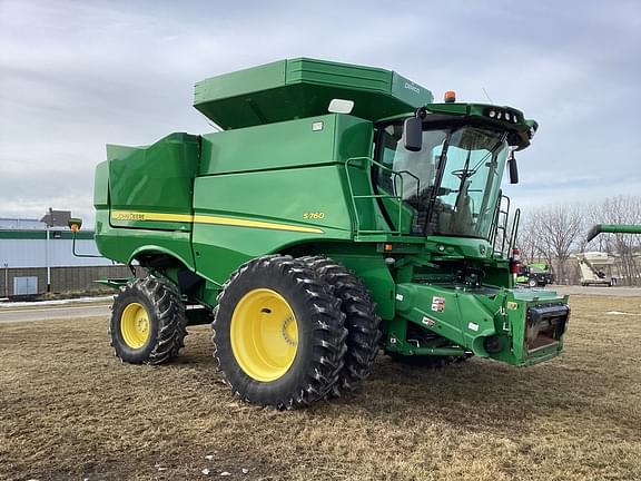 Image of John Deere S760 Primary image