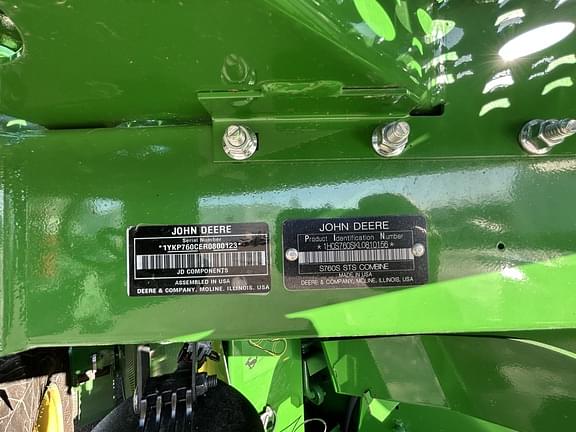 Image of John Deere S760 equipment image 2