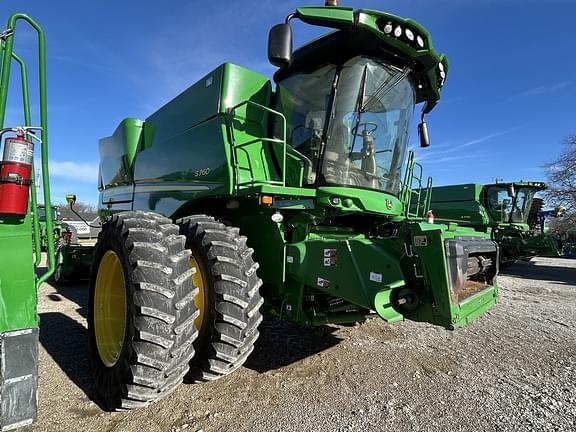 Image of John Deere S760 equipment image 3