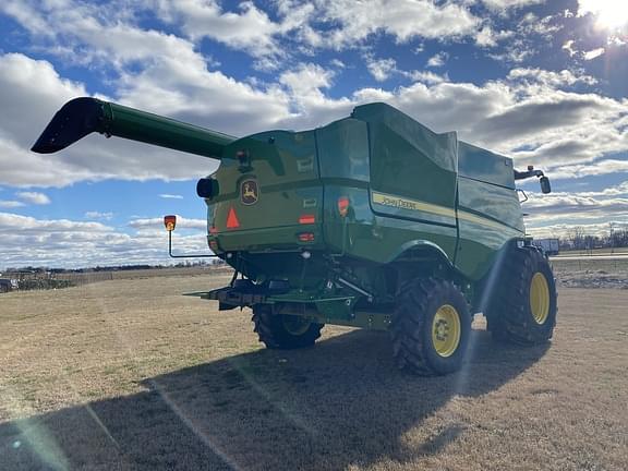 Main image John Deere S760 4