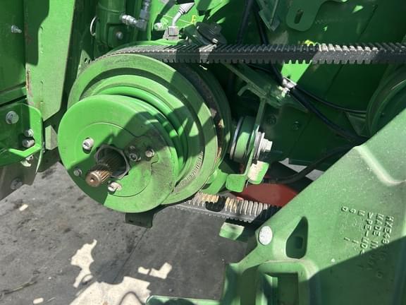 Image of John Deere S760 equipment image 4