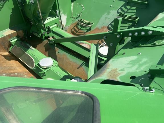 Image of John Deere S760 equipment image 3