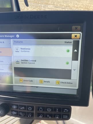 Image of John Deere S770 equipment image 4