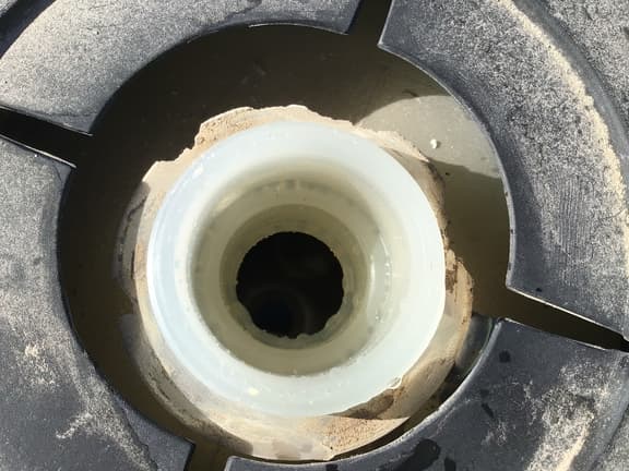 Image of John Deere S770 equipment image 4