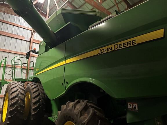 Image of John Deere S770 equipment image 1