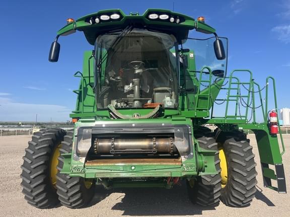Image of John Deere S770 equipment image 1