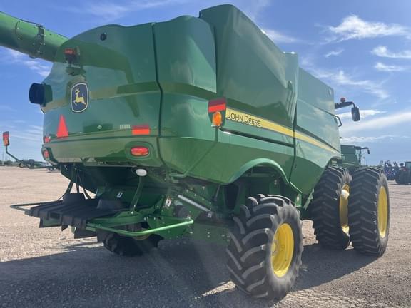 Image of John Deere S770 equipment image 4