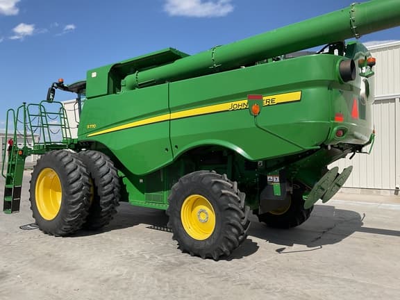 Image of John Deere S770 equipment image 2