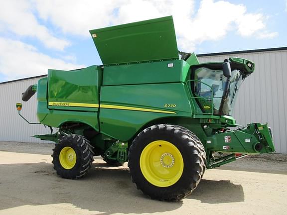 Image of John Deere S770 Primary image