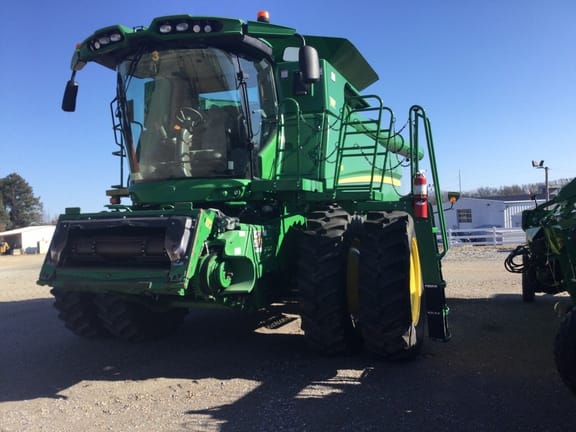 Main image John Deere S770