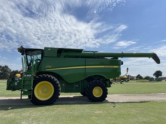 Image of John Deere S770 Primary image