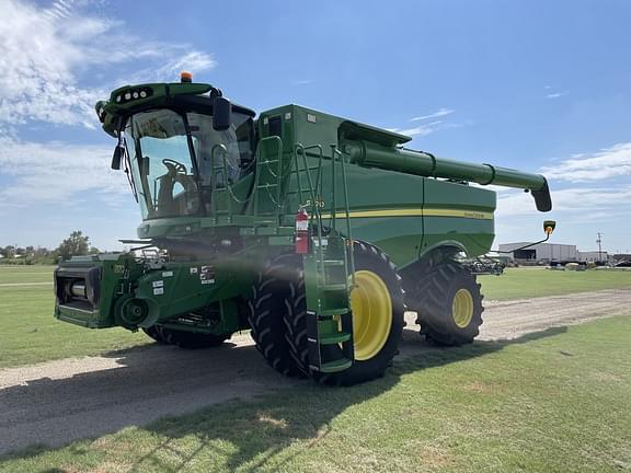 Image of John Deere S770 equipment image 1