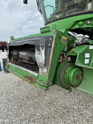 Image of John Deere S770 equipment image 3