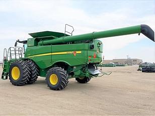 Main image John Deere S770 27